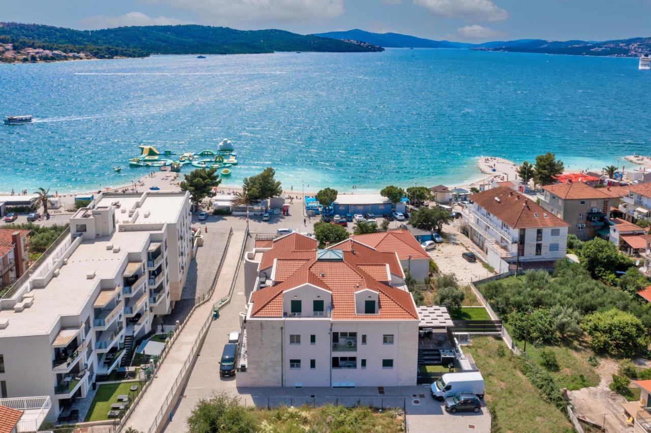 Apartments Ocrux Trogir Exteriör bild