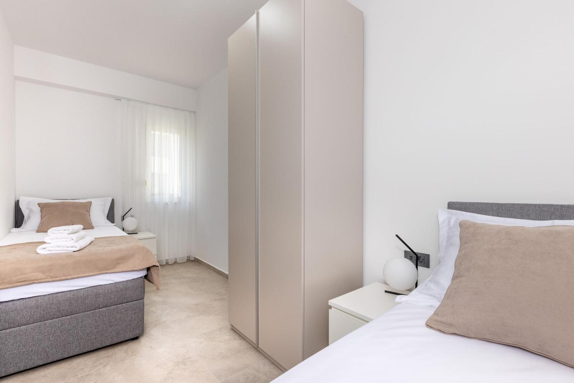 Apartments Ocrux Trogir Exteriör bild